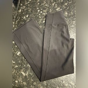 Athleta Salutation Stash Flare Black Pant Size Small